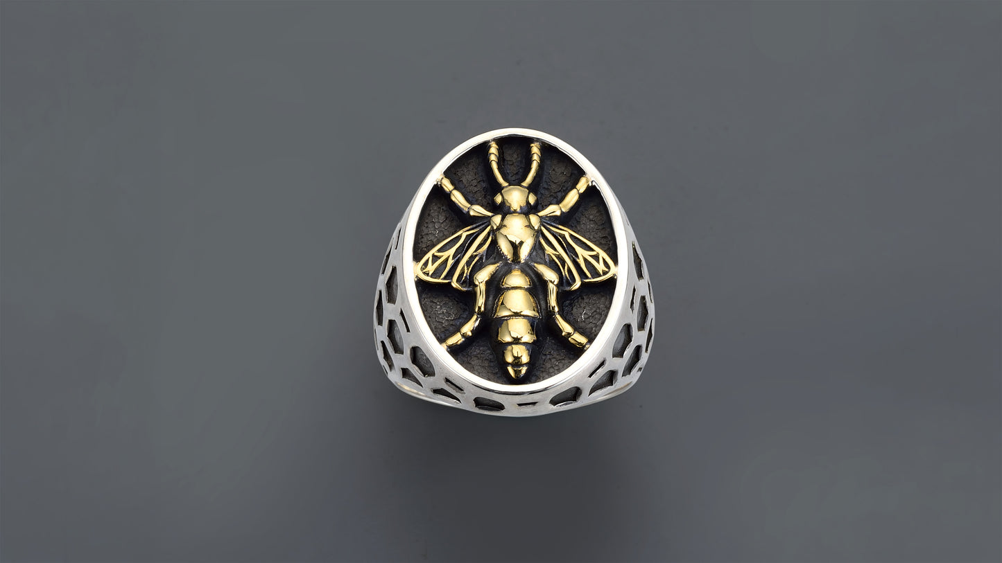 THE BEE RING — Spirit of the Hive