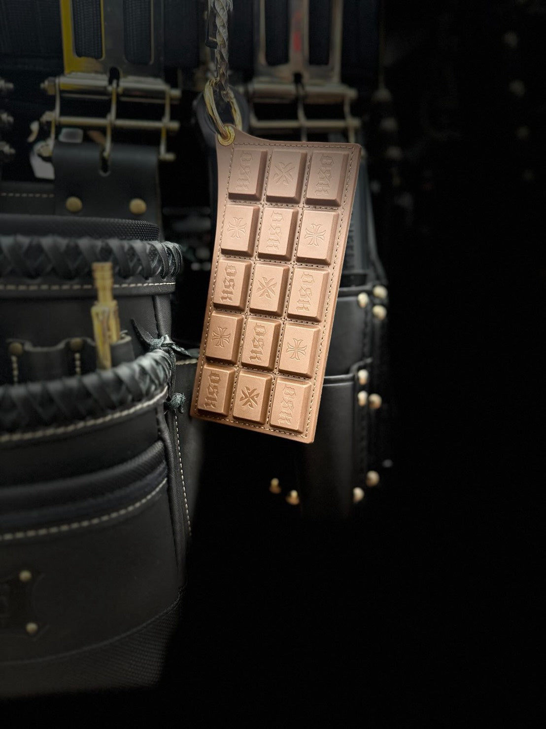OSK MAGNETIC CHOCOLATE KEYRING