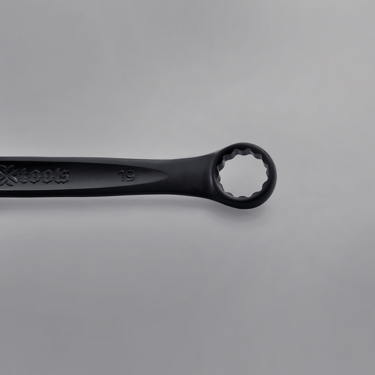 SK Tools USA 11/16 Inch 6-Point SAE Chrome Combination Wrench - Made In USA | 88272